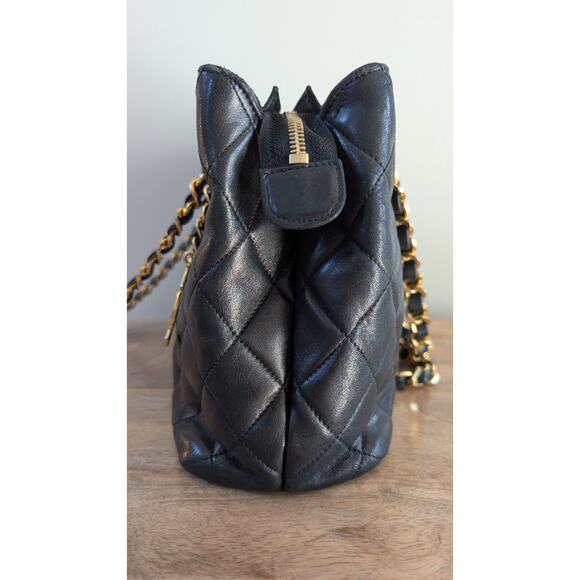 Chanel 24k Black Quilted Lambskin CC Medallion Chain Tote Vintage with COA - Picture 5 of 15